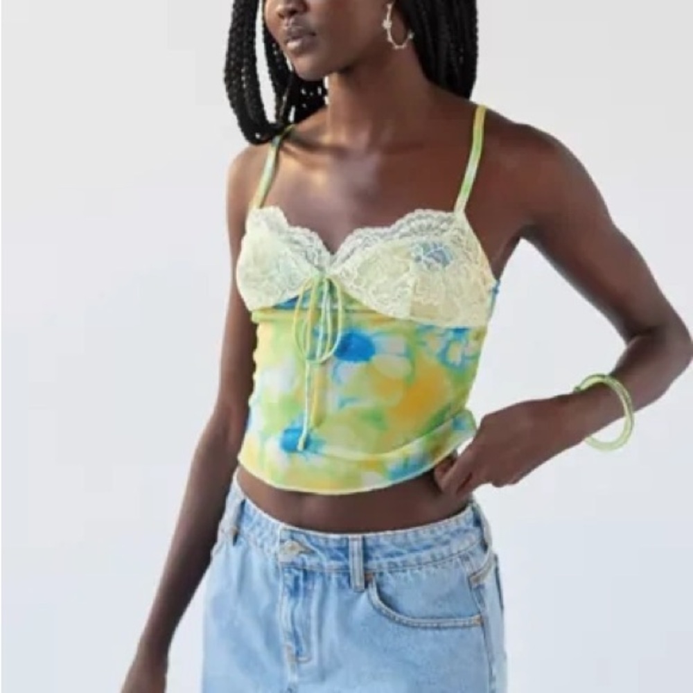 Urban Outfitters Stylish Green and Yellow Lace Trim Cami Top